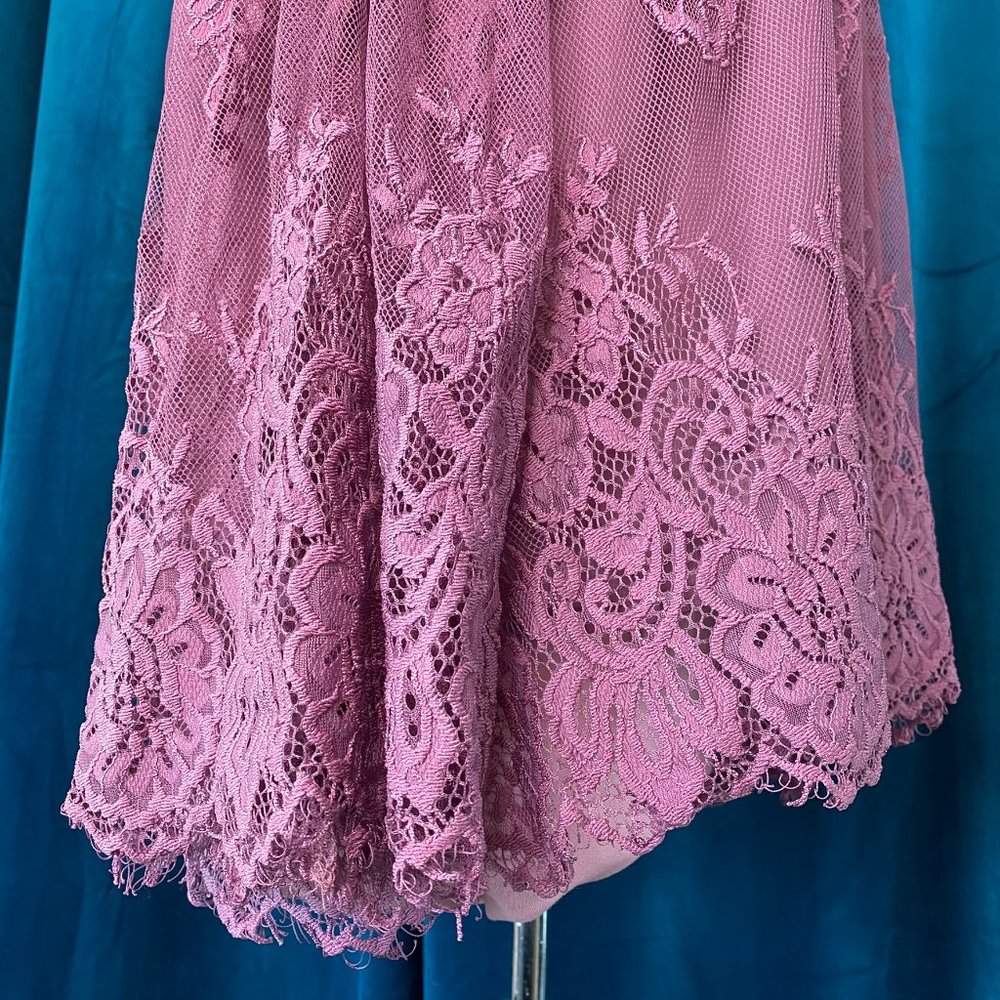 She + Sky Off The Shoulder Lace Blouse Top Purple - Picture 8 of 9